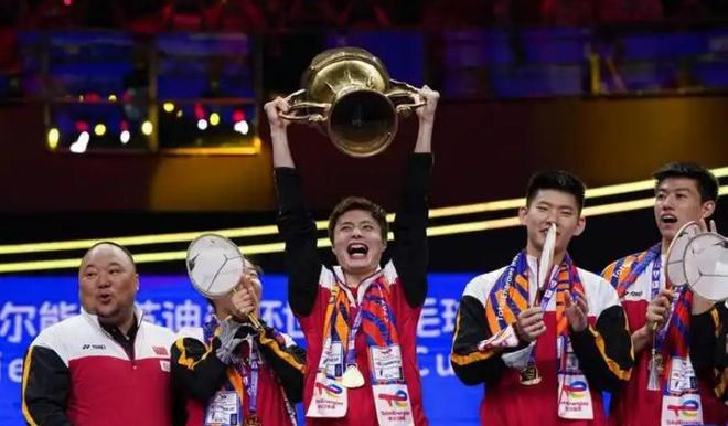 羽3比1力克韩国第14次亲吻苏迪曼杯bsport体育入口首次四连冠！国(图6)