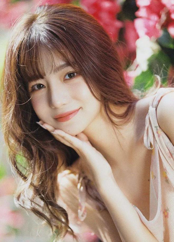 娜娜免费观看全集必一二郎腿战神(图1)