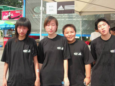 区小记者专栏--街球挑战赛bsport体育入口武汉赛(图4) 区小记者专栏--街球挑战赛bsport体育入口武汉赛(图4)